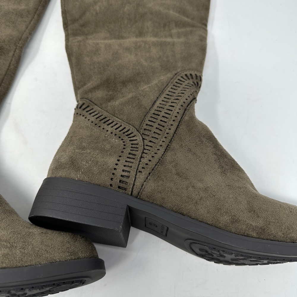 NEW! American Rag Women’s Tamar Closed Toe Knee High Olive Micro Fiber Boots - Picture 9 of 12